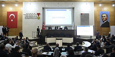 Kahramanmaraş Büyükşehir Belediyesinde yeni dönemin ilk meclis toplantısı yapıldı. Başkan Görgel