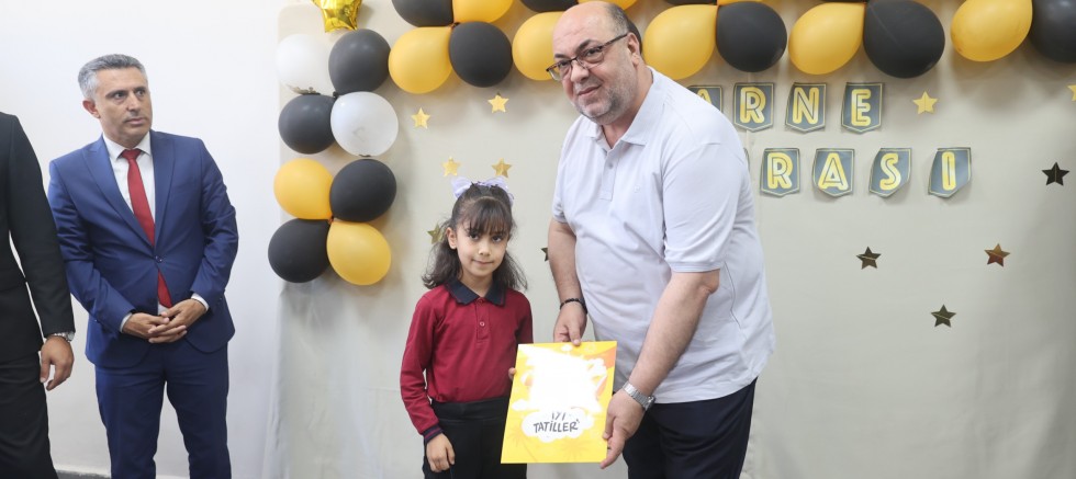 BAŞKAN MEHMET AKPINAR’DAN ÖĞRENCİLERE KARNE MESAJ