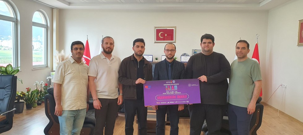 BİLGİSAYAR PROGRAMCILIĞI PROGRAMI ÖĞRENCİLERİMİZDEN BÜYÜK BAŞARI