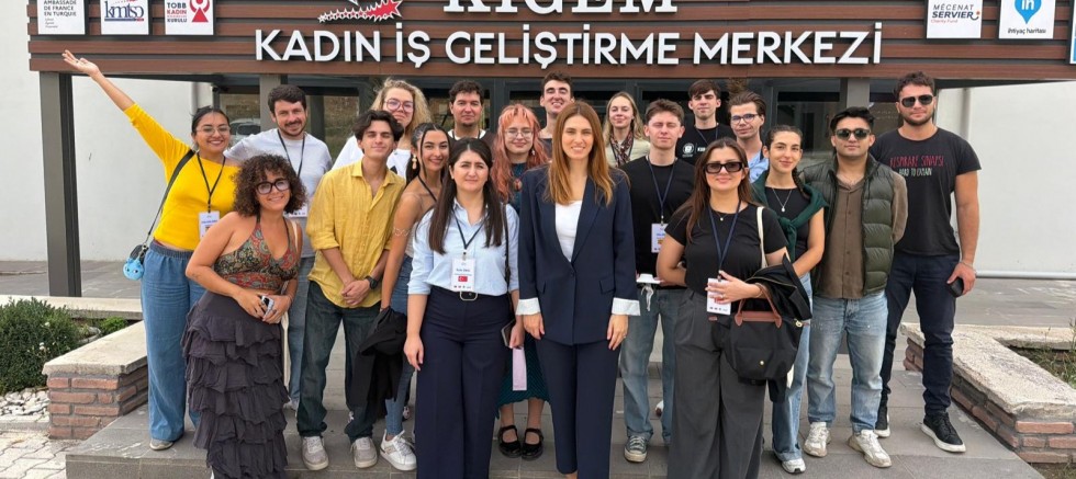 BÜYÜKŞEHİR’DEN GENÇLİK ÇALIŞMALARINDA ULUSLARARASI İŞ BİRLİĞİ