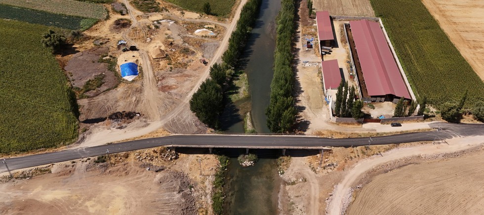 BÜYÜKŞEHİR, ELBİSTAN’DA BİR YOL YATIRIMINI DAHA TAMAMLADI