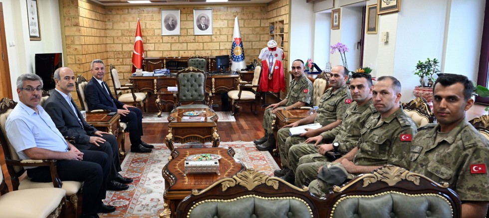 GARNİZON KOMUTANI TUĞGENERAL HAKAN KAN’DAN KSÜ’YE ZİYARET