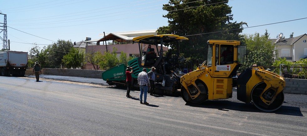 KAHRAMANMARAŞ BÜYÜKŞEHİR’DEN DULKADİROĞLU KIRSALINA DEĞER KATAN YOL YATIRIMI