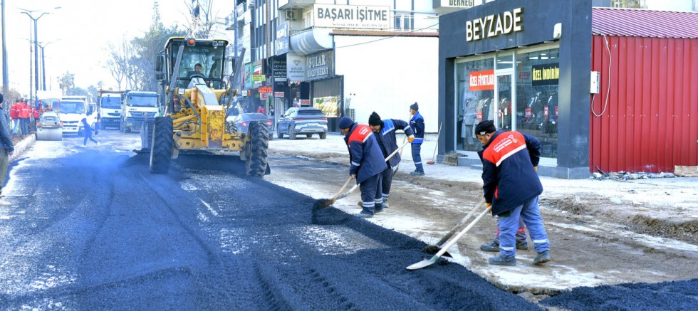 KAHRAMANMARAŞ BÜYÜKŞEHİR’DEN ŞEHRİN KALBİNDE YOĞUN ÇALIŞMA