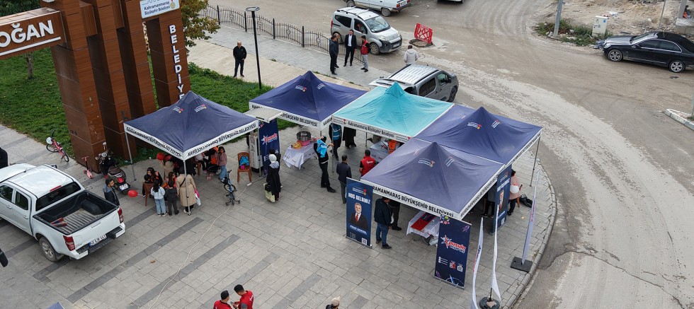 KAHRAMANMARAŞ BÜYÜKŞEHİR’İN BİLİM OTOBÜSÜ GENÇLERİ UYGULAMALI ETKİNLİKLERLE BULUŞTURDU