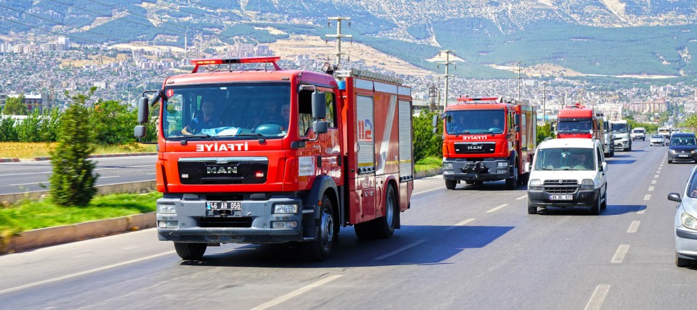 KAHRAMANMARAŞ BÜYÜKŞEHİR İTFAİYESİ, MART AYINDA 667 OLAYA MÜDAHALE ETTİ