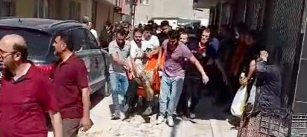 KAHRAMANMARAŞ’TA 27 YAŞINDAKİ GENÇ KENDİNİ YAKTI