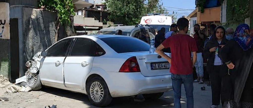 KAHRAMANMARAŞ’TA TRAFİK KAZASI: BİRİ ÇOCUK 2 YARALI