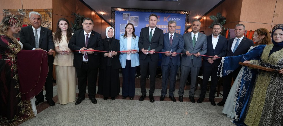 KAMEK’İN EL EMEĞİ GÖZ NURU ESERLERİ YIL SONU SERGİSİNDE GÖRÜCÜYE ÇIKTI