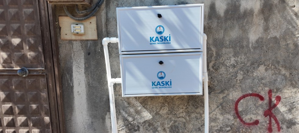 KASKİ’DEN BARBAROS MAHALLESİ’NDE SU SAYAÇLARI İÇİN YENİ UYGULAMA