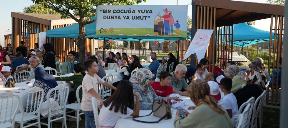 KORUYUCU AİLE GÜNÜ’NDE BÜYÜKŞEHİR’DEN ANLAMLI BULUŞMA