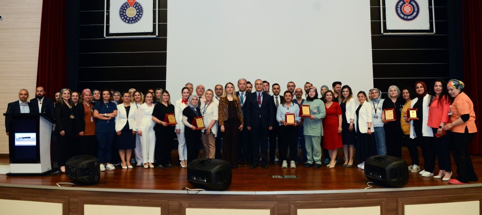 KSÜ’DE HEMŞİRELER GÜNÜ ETKİNLİĞİ DÜZENLENDİ