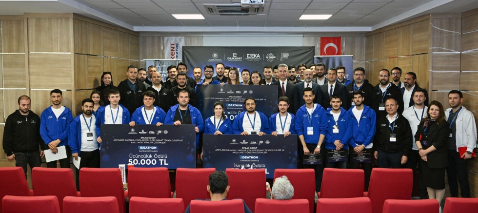 KSÜ TEKNOKENT’TE İDEATHON ÖDÜL VE SERTİFİKA TÖRENİ DÜZENLENDİ