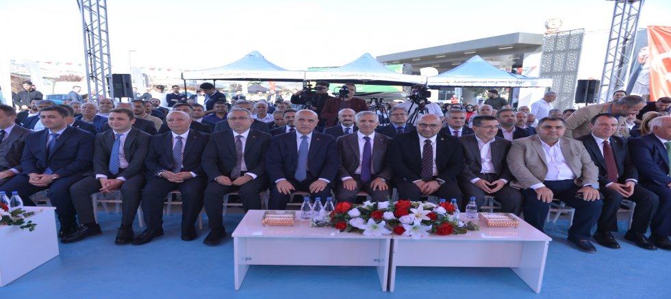 10. TARIM, HAYVANCILIK VE GIDA FUARI’NIN RESMİ AÇILIŞI YAPILDI