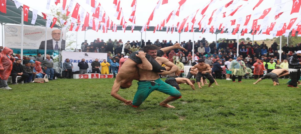 15. BERTİZ BAYDEMİRLİ GELENEKSEL KISA ŞALVAR GÜREŞ FESTİVALİ’NE DAVET