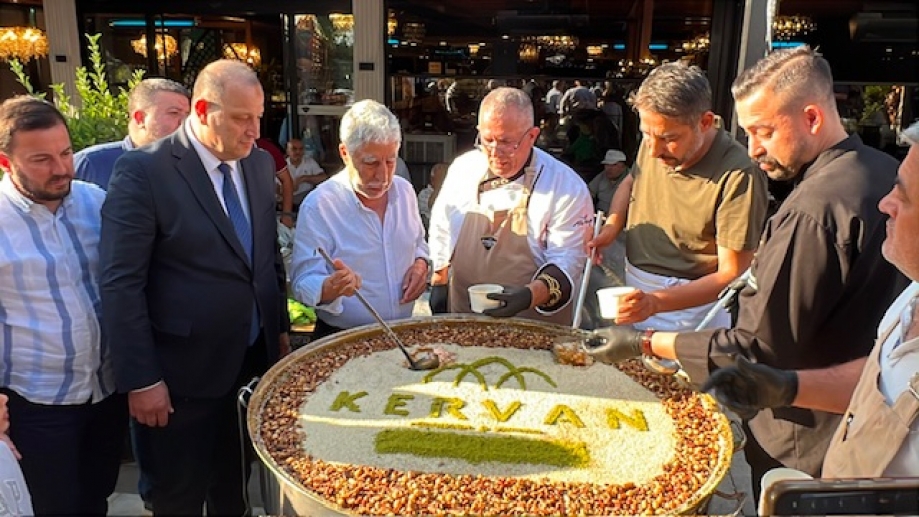 ALPEDO-KERVAN’DAN AŞURE İKRAMI