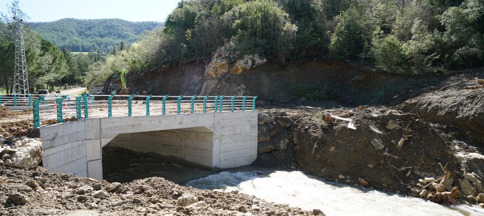 ANDIRIN KIRSALINDA ULAŞIMA GÜÇ KATACAK YENİ KÖPRÜ