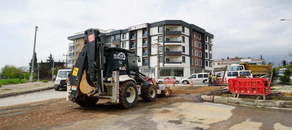 AŞIRI YAĞIŞ ALAN BÖLGELERDE YOĞUN MESAİ