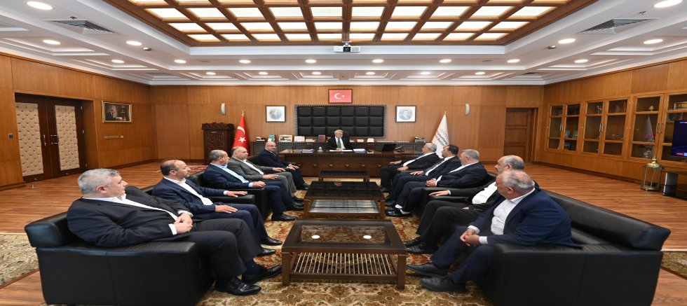BAŞKAN GÖRGEL; “ESNAF VE SANATKÂRLARIMIZIN AHİLİK HAFTASI KUTLU OLSUN”