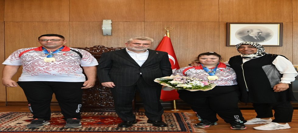 BAŞKAN GÖRGEL, JUDO DÜNYA ŞAMPİYONU ZEYNEP SUDE’Yİ MİSAFİR ETTİ