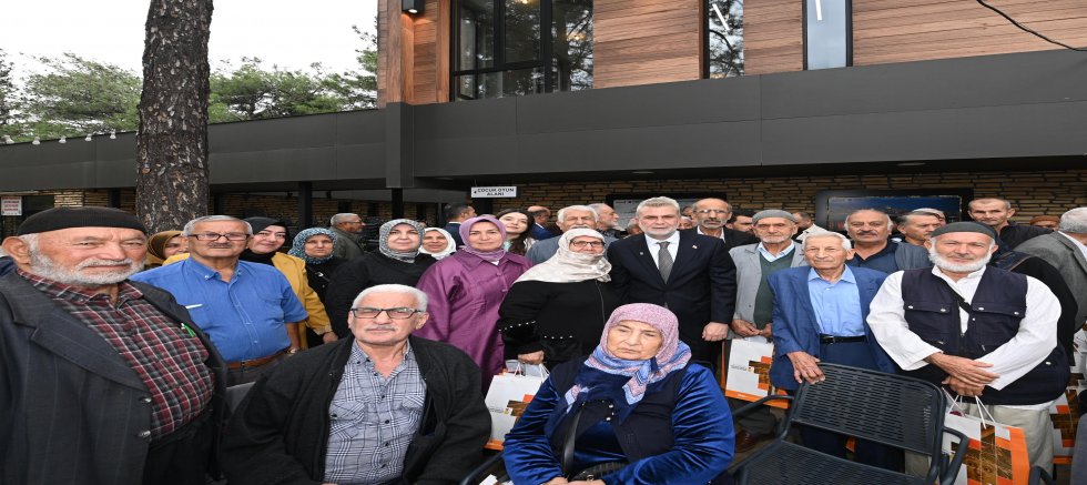BAŞKAN GÖRGEL; “YAŞLILARIMIZA YÖNELİK ÇALIŞMALARIMIZI ARTIRARAK SÜRDÜRÜYORUZ”