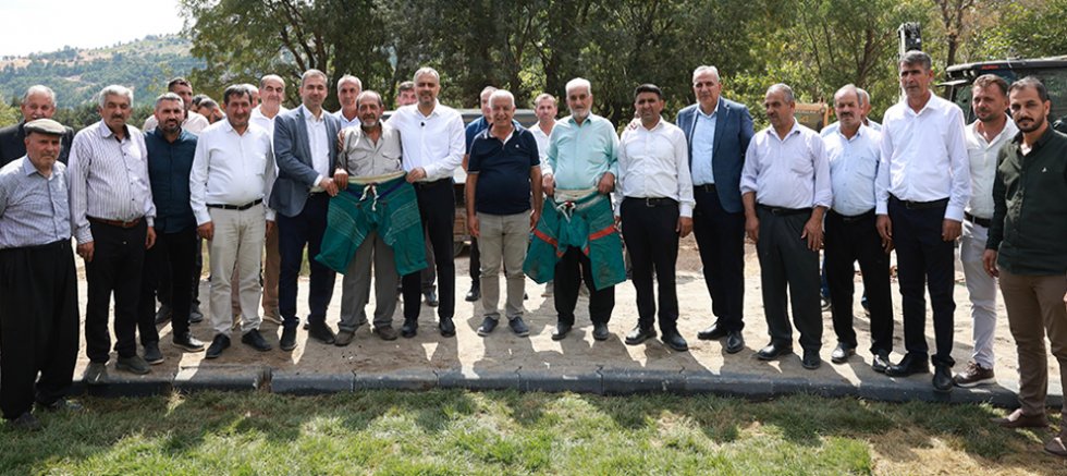 BAŞKAN TOPTAŞ, KERTMEN’DE GÜREŞ SAHASINI İNCELEDİ