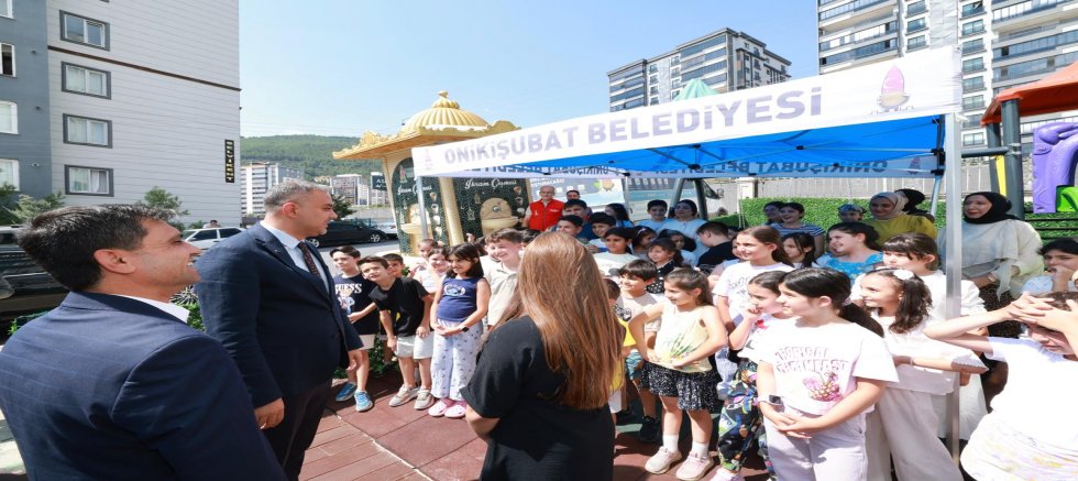 BAŞKAN TOPTAŞ, MİNİK ÖĞRENCİLERİN DAVETİNE KAYITSIZ KALMADI