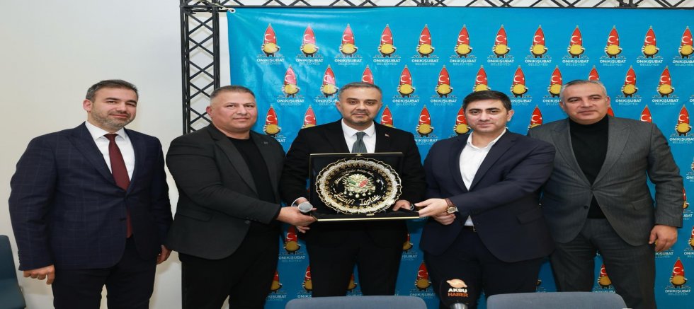 BAŞKAN TOPTAŞ, MUHTARLARLA İFTAR SOFRASINDA BULUŞTU