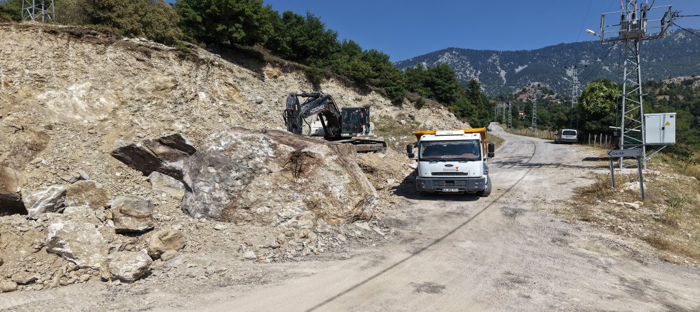 BÜYÜKŞEHİR’DEN ANDIRIN KIRSALINDA MODERN ULAŞIM HAMLESİ