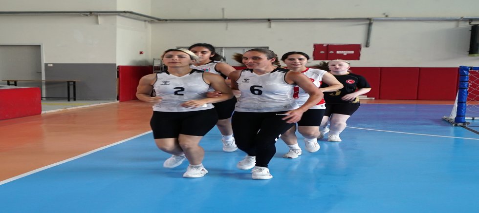 BÜYÜKŞEHİR’İN KADIN GOALBALL TAKIMI GÖZÜNÜ ŞAMPİYONLAR LİGİ KUPASINA DİKTİ