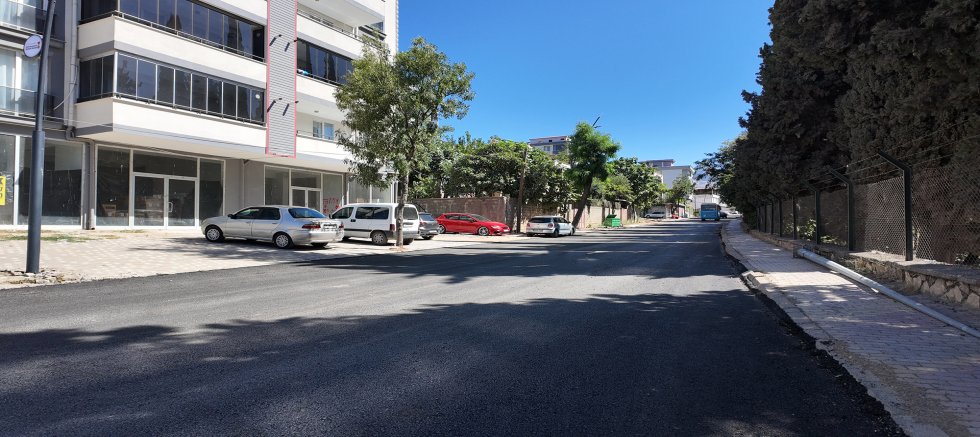BÜYÜKŞEHİR, MÜKREMİN HALİL CADDESİ’NDE İLK ETABI TAMAMLADI