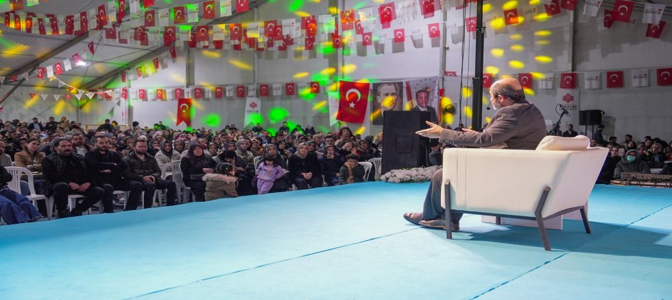 DEMİRBAĞ: “RAMAZAN, İNSANIN KENDİNİ YENİDEN İNŞA ETTİĞİ AYDIR”
