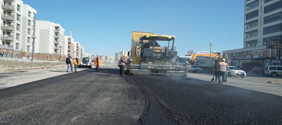 DOĞUKENT YOLUNDA YENİLEME ÇALIŞMALARINA BAŞLANDI