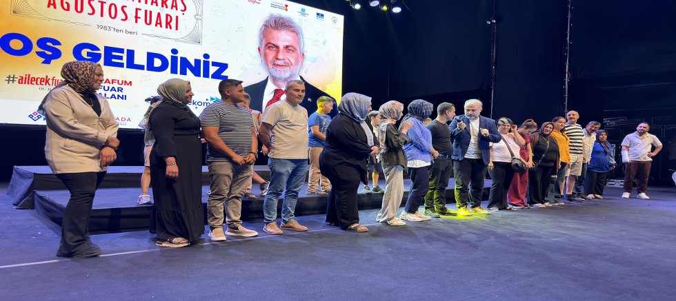 GELENEKSEL AĞUSTOS FUARI’NDA EĞLENCE VE NOSTALJİ BİR ARADAYDI