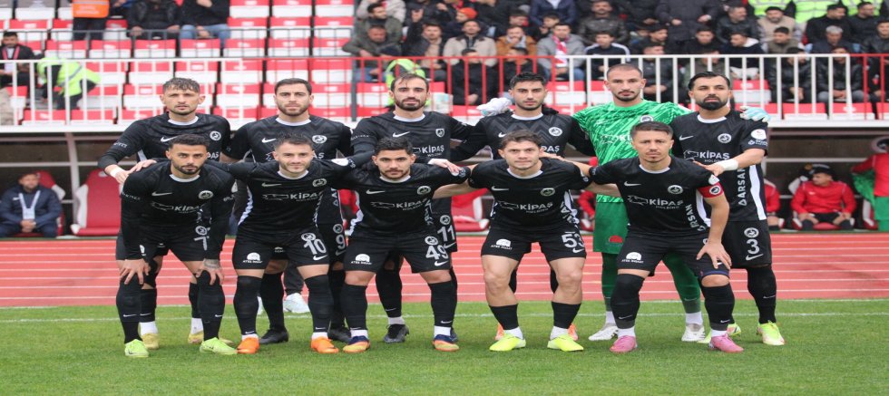 İSTİKLALSPOR SON DAKİKA GOLÜ İLE KAZANDI