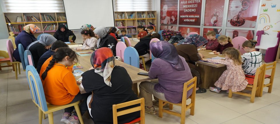 KAHRAMANMARAŞ BÜYÜKŞEHİR, ANNE VE ÇOCUKLARI AYNI SAYFALARDA BULUŞTURDU