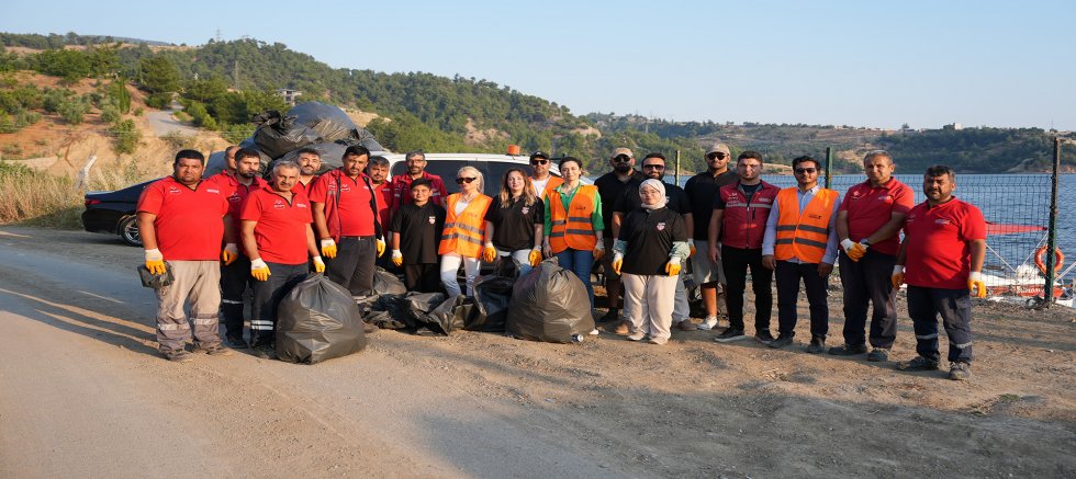 KAHRAMANMARAŞ BÜYÜKŞEHİR’DEN KILAVUZLU BARAJI ÇEVRESİNDE TEMİZLİK SEFERBERLİĞİ