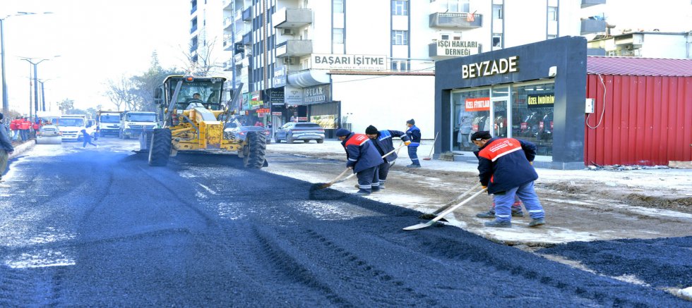 KAHRAMANMARAŞ BÜYÜKŞEHİR’DEN ŞEHRİN KALBİNDE YOĞUN ÇALIŞMA