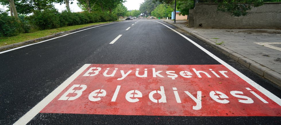 KAHRAMANMARAŞ BÜYÜKŞEHİR, HACI BAYRAM VELİ MAHALLESİ’NDE 10 MİLYONLUK ASFALT YATIRIMINI TAMAMLADI