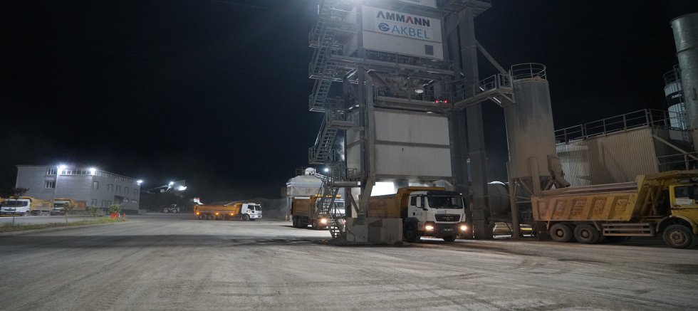 KAHRAMANMARAŞ BÜYÜKŞEHİR’İN ASFALT ÜRETİM TESİSİ’NDE YILDA 400 BİN TON ÜRETİM YAPILIYOR