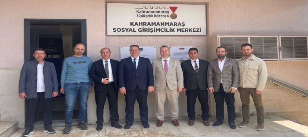 KAHRAMANMARAŞ BÜYÜKŞEHİR’İN SOSYAL GİRİŞİMCİLİK MERKEZİ, KOSGEB HEYETİNİ AĞIRLADI; ORTAK PROJELER GÖRÜŞÜLDÜ