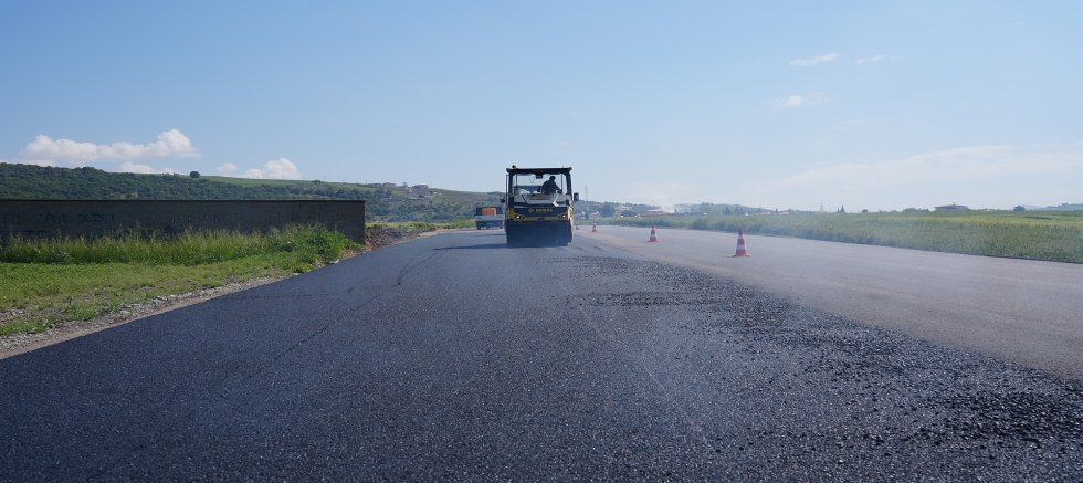 KAHRAMANMARAŞ BÜYÜKŞEHİR, YENİ HAFTADA DA 11 NOKTADA ASFALT MESAİSİNİ SÜRDÜRECEK
