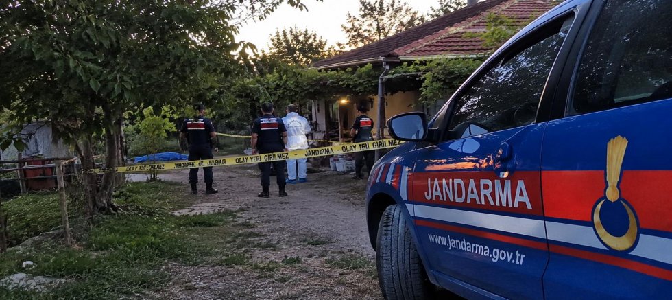 KAHRAMANMARAŞ’TA EVİNİN BAHÇESİNDE ÖLÜ BULUNDU