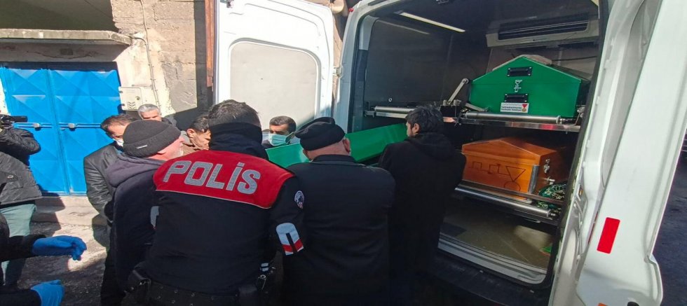 KAHRAMANMARAŞ'TA KARI KOCA HAYATINI KAYBETTİ 