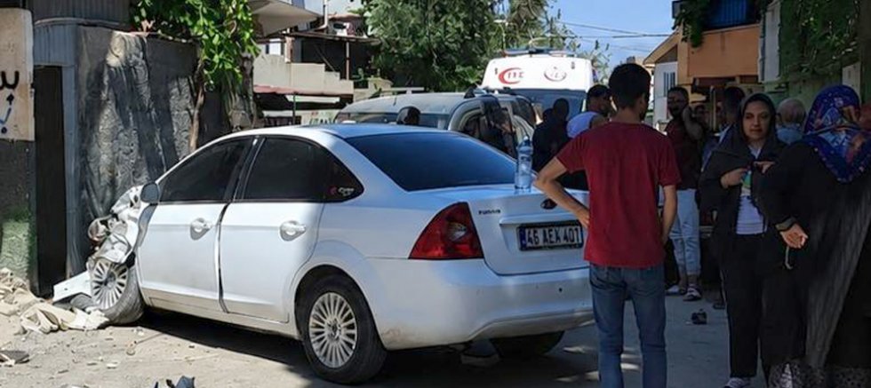KAHRAMANMARAŞ’TA TRAFİK KAZASI: BİRİ ÇOCUK 2 YARALI