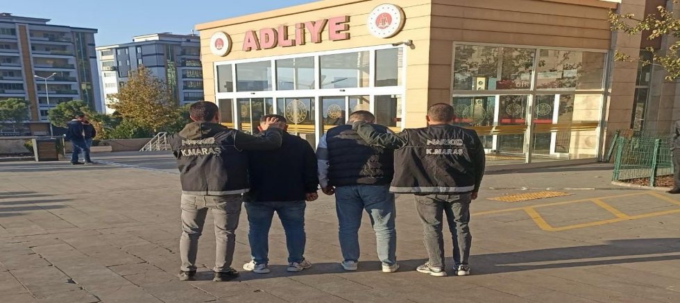 KAHRAMANMARAŞ'TA ZEHİR TACİRLERİ YAKALANDI 