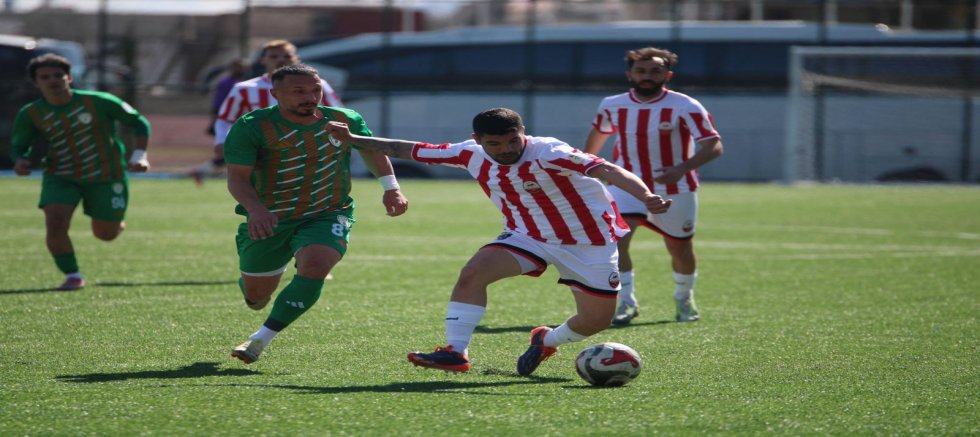 KAHRAMANMARAŞSPOR EVİNDE KAYIP: 1-2