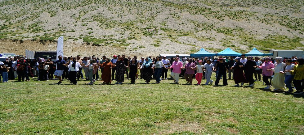 KARAGÖL’DE “GENÇLİK VE AİLE” BULUŞMASI; DOĞAYLA İÇ İÇE UNUTULMAZ BİR GÜN