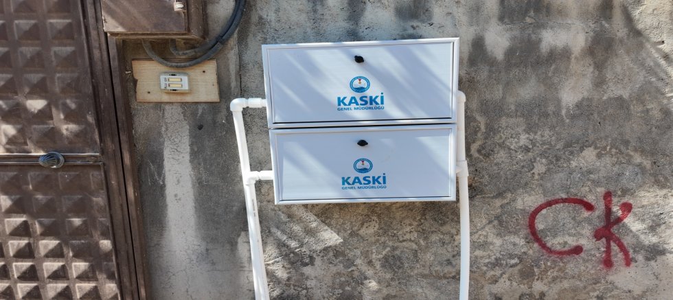 KASKİ’DEN BARBAROS MAHALLESİ’NDE SU SAYAÇLARI İÇİN YENİ UYGULAMA