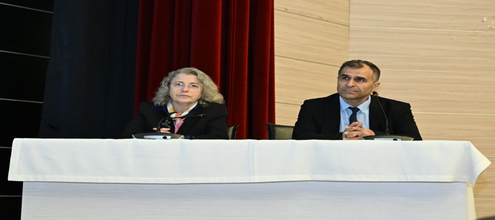 KSÜ’DE NADİR HASTALIKLAR SEMPOZYUMU DÜZENLENDİ